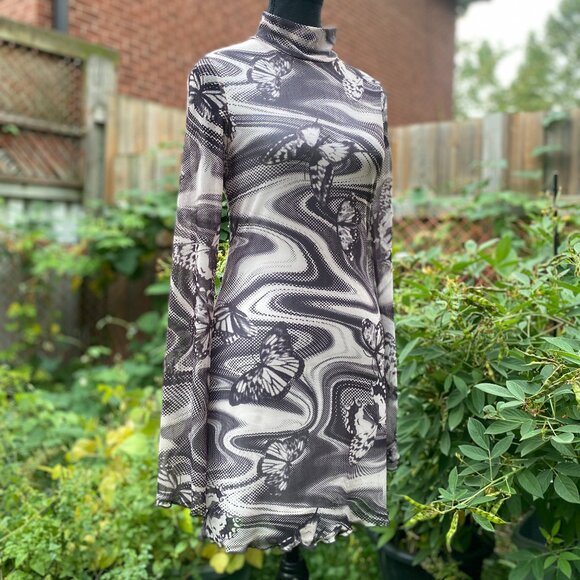 Urban Outfitters UO Alessia Mock Neck Mini Dress Size Medium - Picture 8 of 16